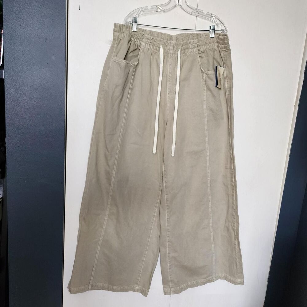 Universal-thread Women's Drawstring Wide Leg Barrel Jeans Khaki XXL NWT Plus